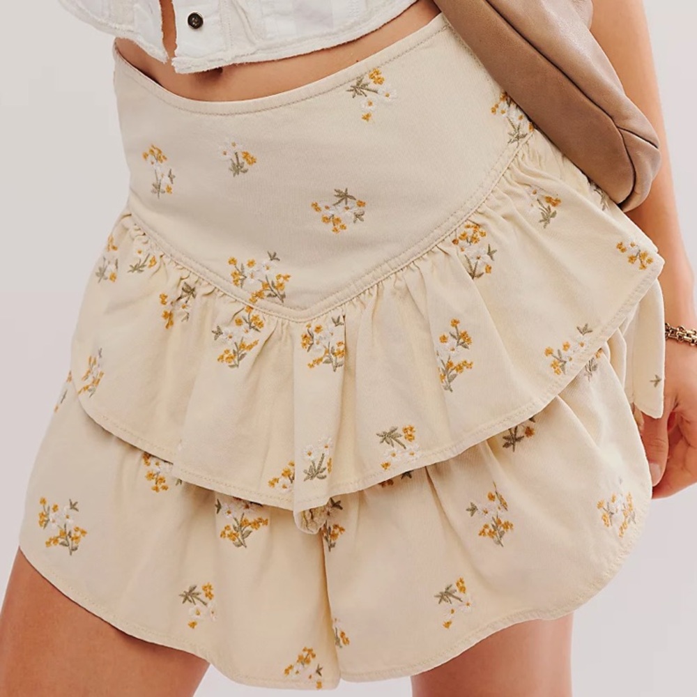 Driftwood XL Ruffle Skirt Embroidery Floral 100% Cotton Mini Western Free People